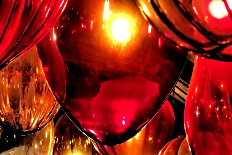 Vidrio iluminado — Raíz de Guzmán